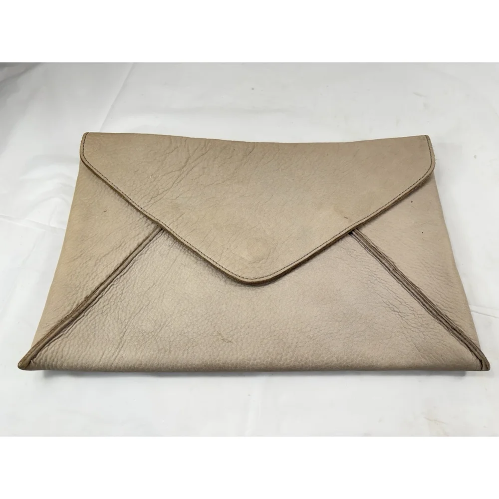LINEA PELLE GREY LARGE LEATHER ENVELOPE CLUTCH